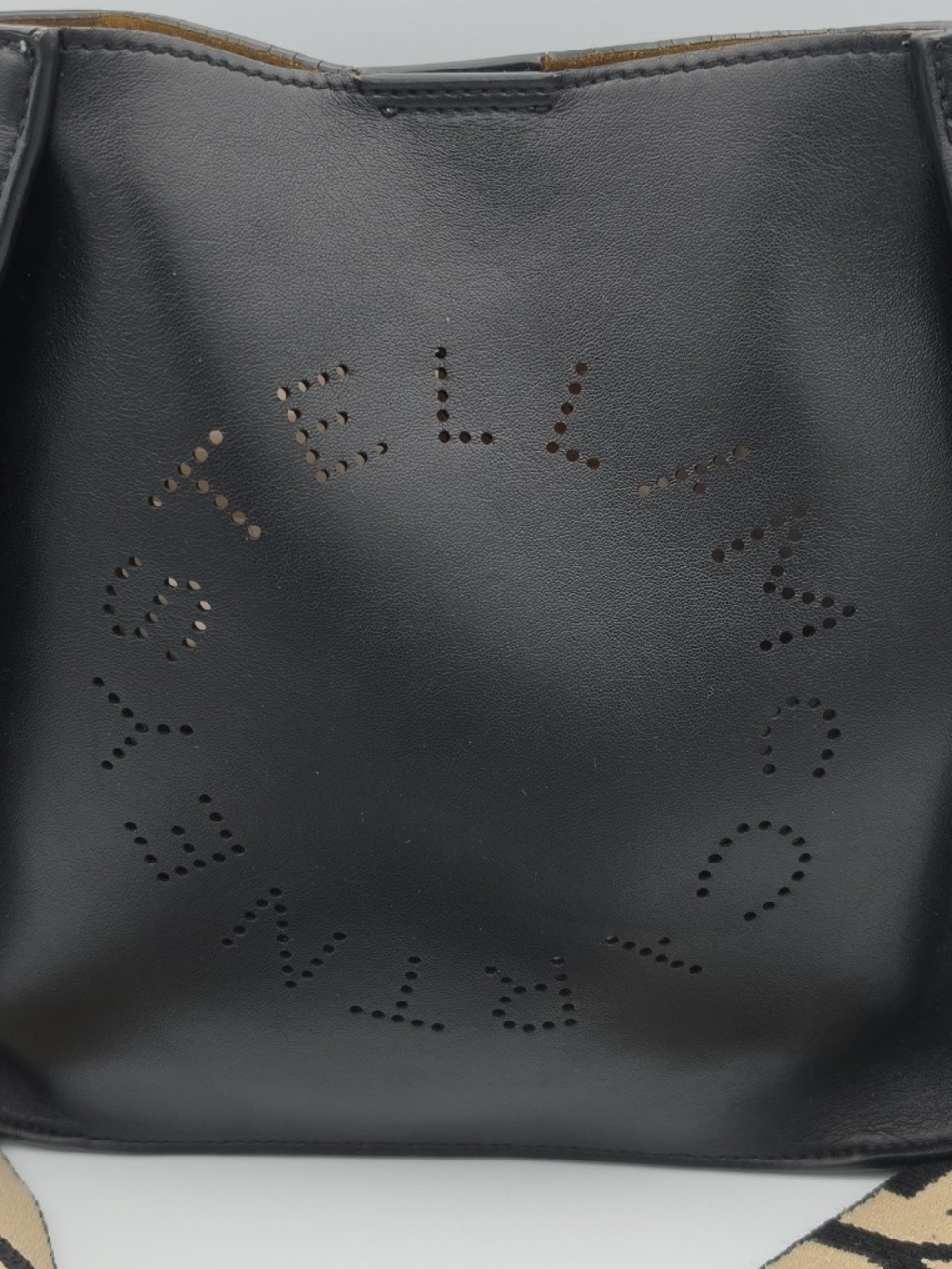 Stella McCartney Black & Gold Perforated Polyurethane Mini Crossbody (V-G)✨️🖤✨️ - Picture 4 of 16